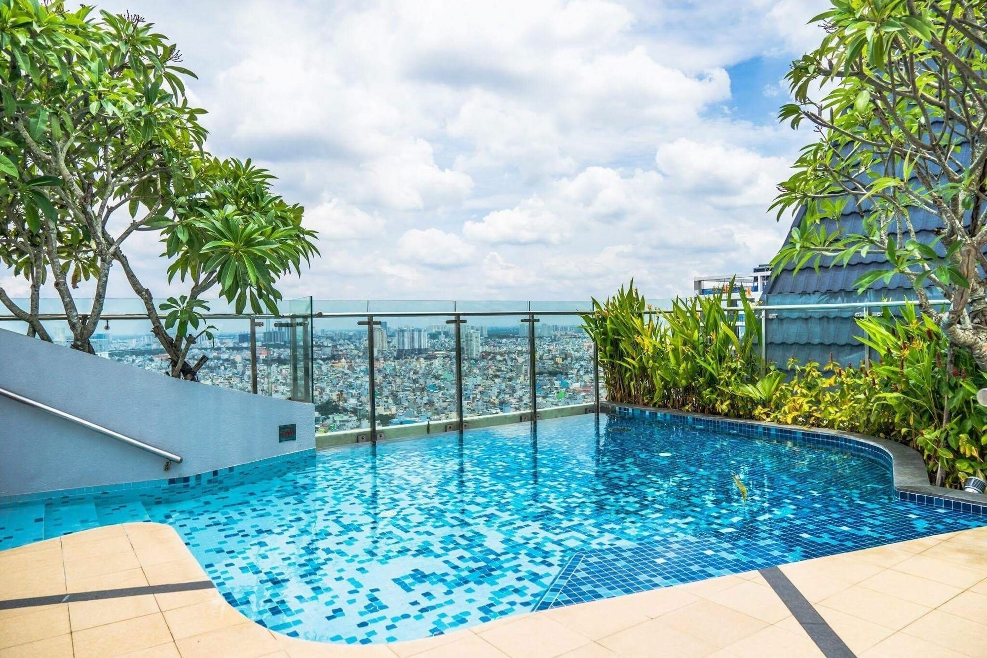 The Manner Apartment Icon 56 Rooftop Pool Ho Chi Minh-stad Buitenkant foto